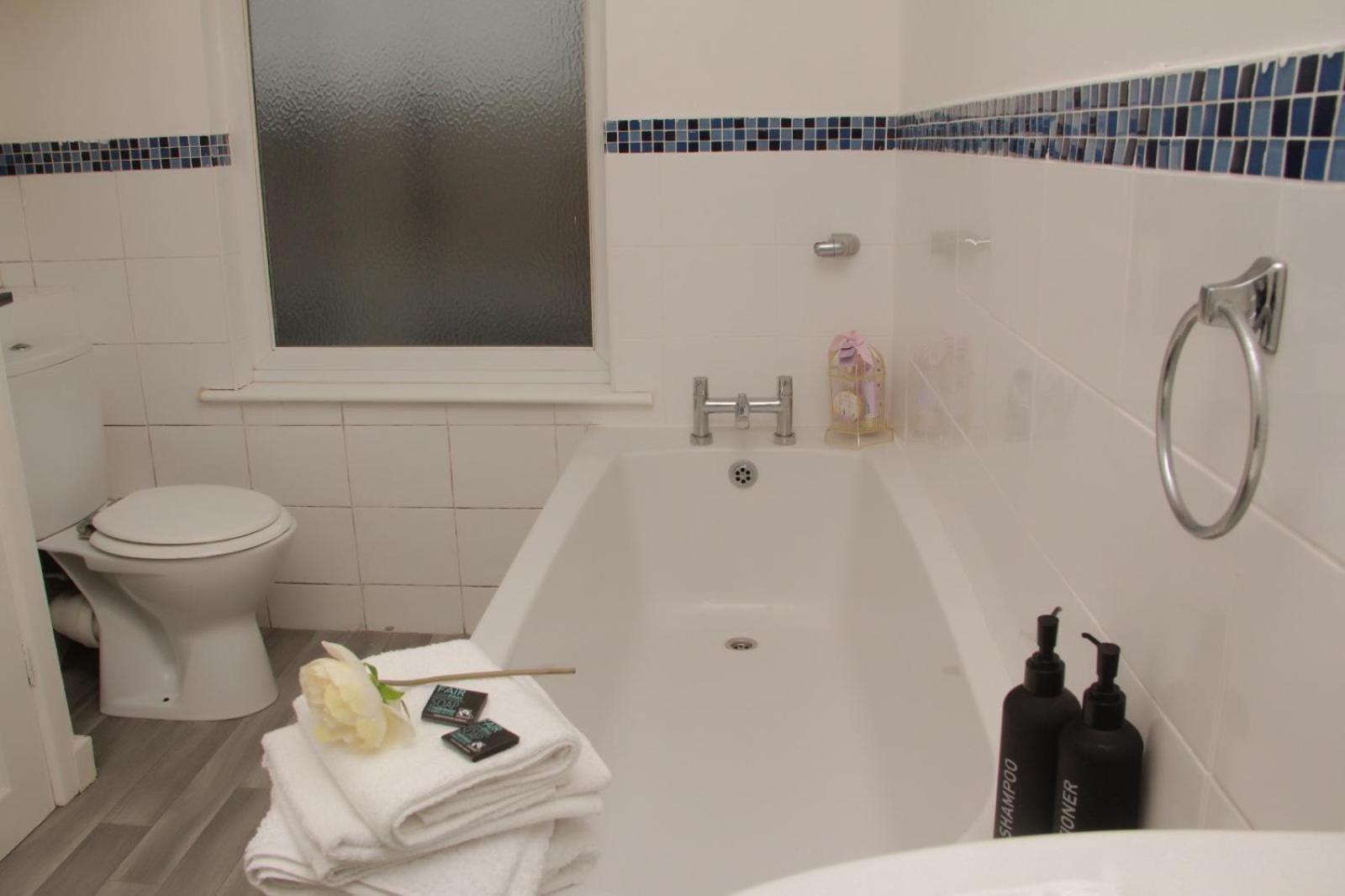 Hope Haven - Stylish Sa Villa Leigh  Bagian luar foto