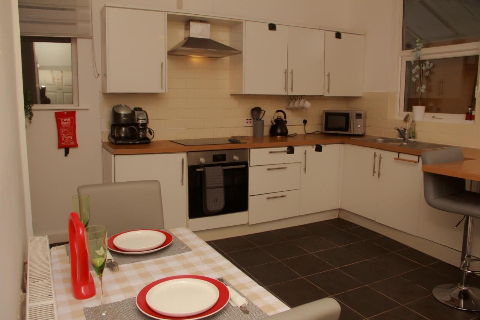 Hope Haven - Stylish Sa Villa Leigh  Bagian luar foto